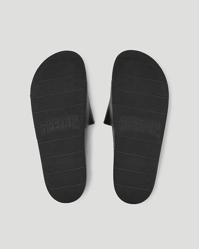 Core Logo Emboss Slides Black - Image 3