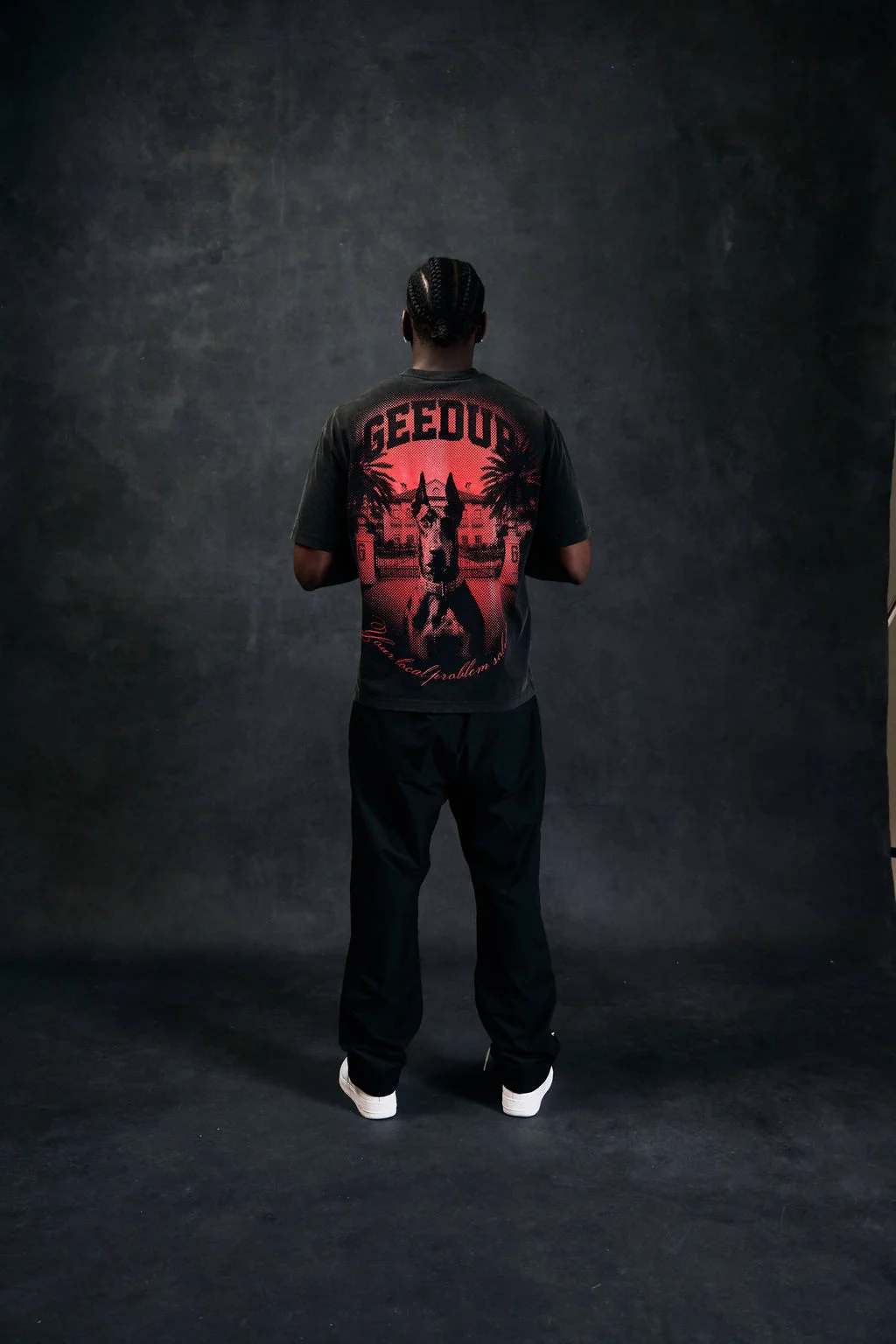Dobermann T-shirt Washed Black/Red - Image 2